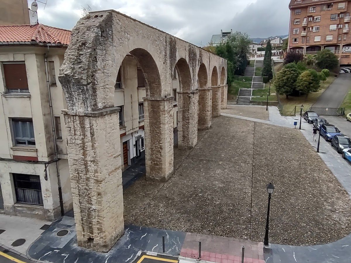 Que ver en Oviedo - Acueducto de los Pilares